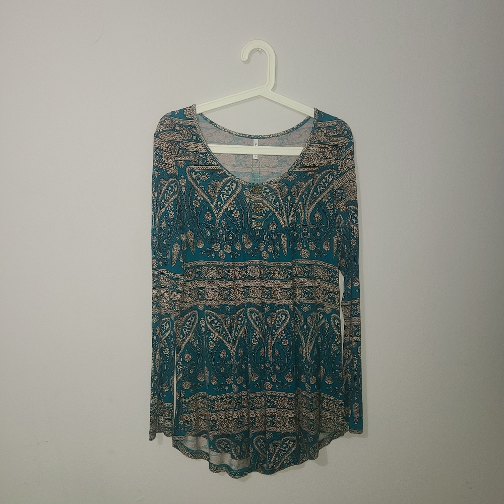 Popyland turquoise & paisley top